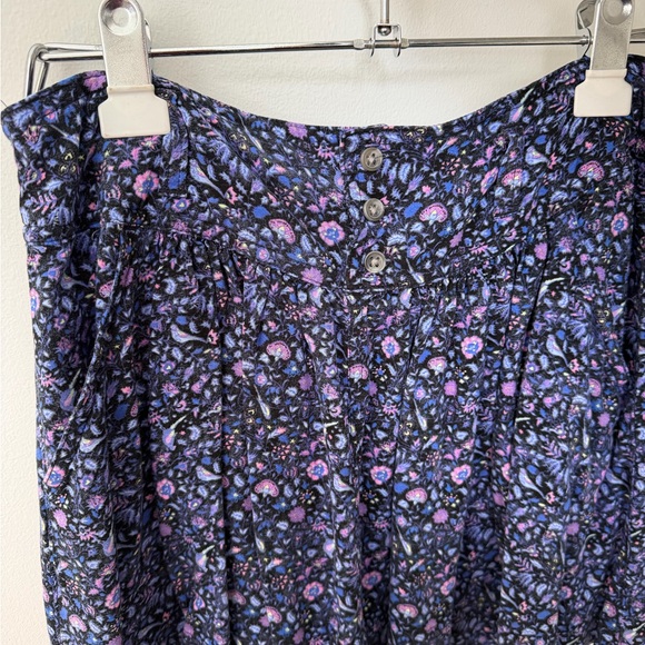 *SALE*TAKE 50%OFF* American Eagle Blue and Purple Floral Mini Skirt, Size L - Picture 3 of 6